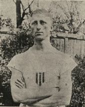 1922