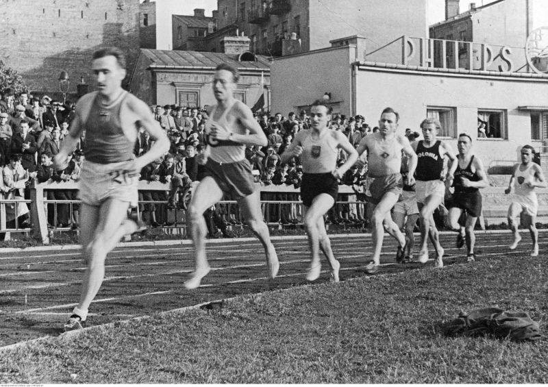 Plik:1939-05LA5-fot.NAC.jpg