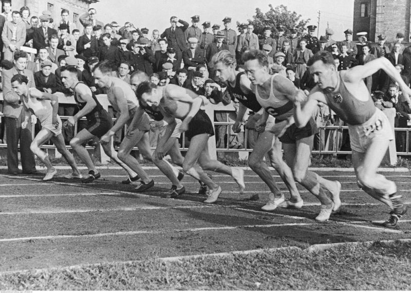 Plik:1939-05LA4-fot.NAC.jpg