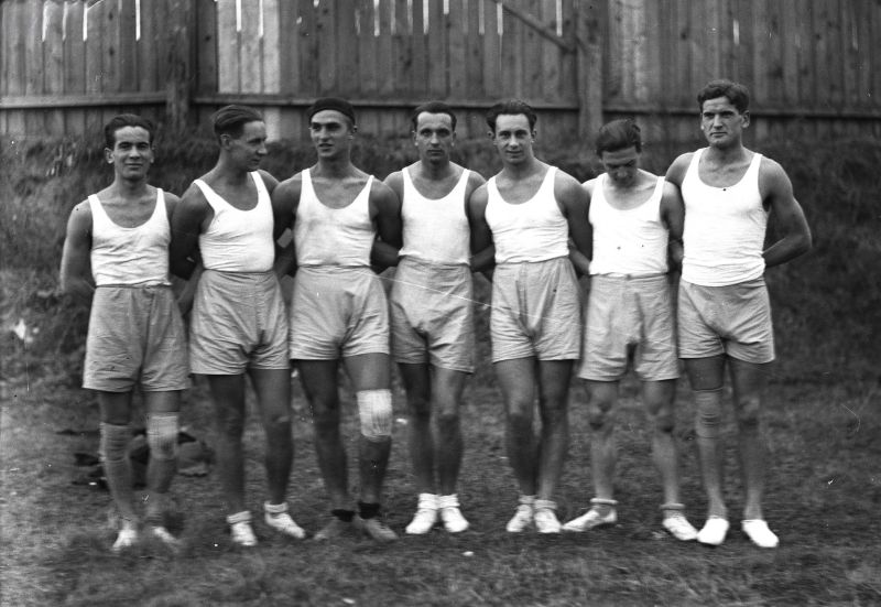 Plik:Cracovia mistrzostwa Polski 1929.jpg